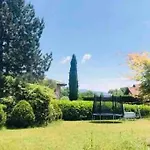 Geneva Garden Flat-prestigious District, Pet-friendly * Chens-sur-Leman